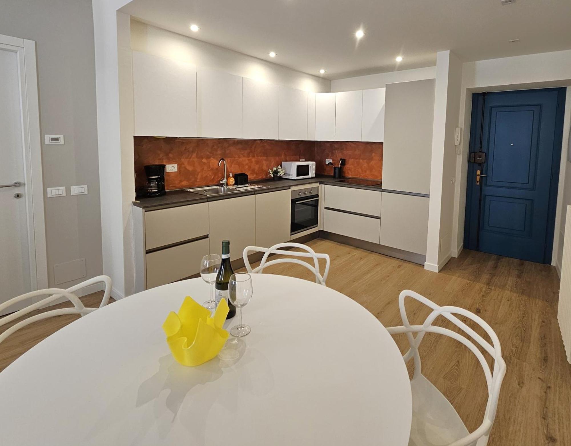 La Piazzuola Salo' Apartment Bagian luar foto
