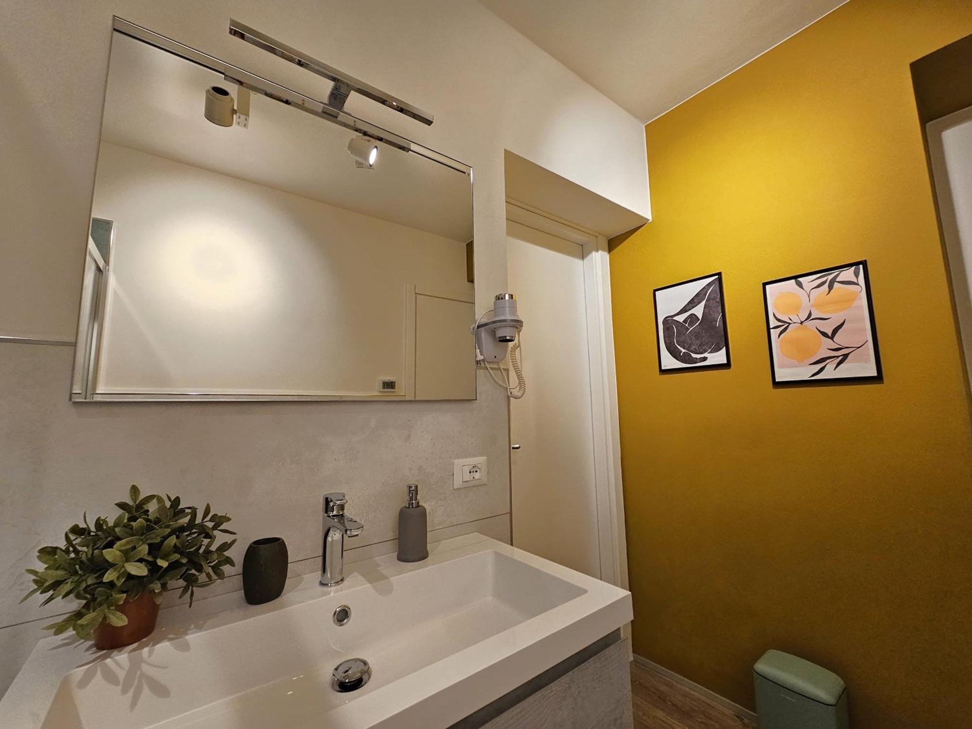 La Piazzuola Salo' Apartment Bagian luar foto