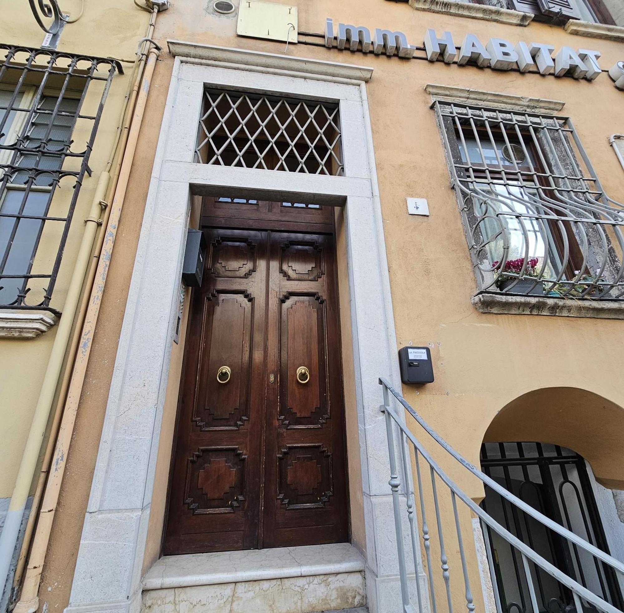 La Piazzuola Salo' Apartment Bagian luar foto